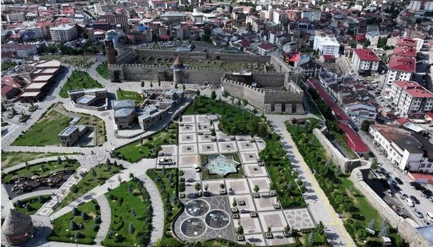 Erzurum'da tarih yeniden canlandı